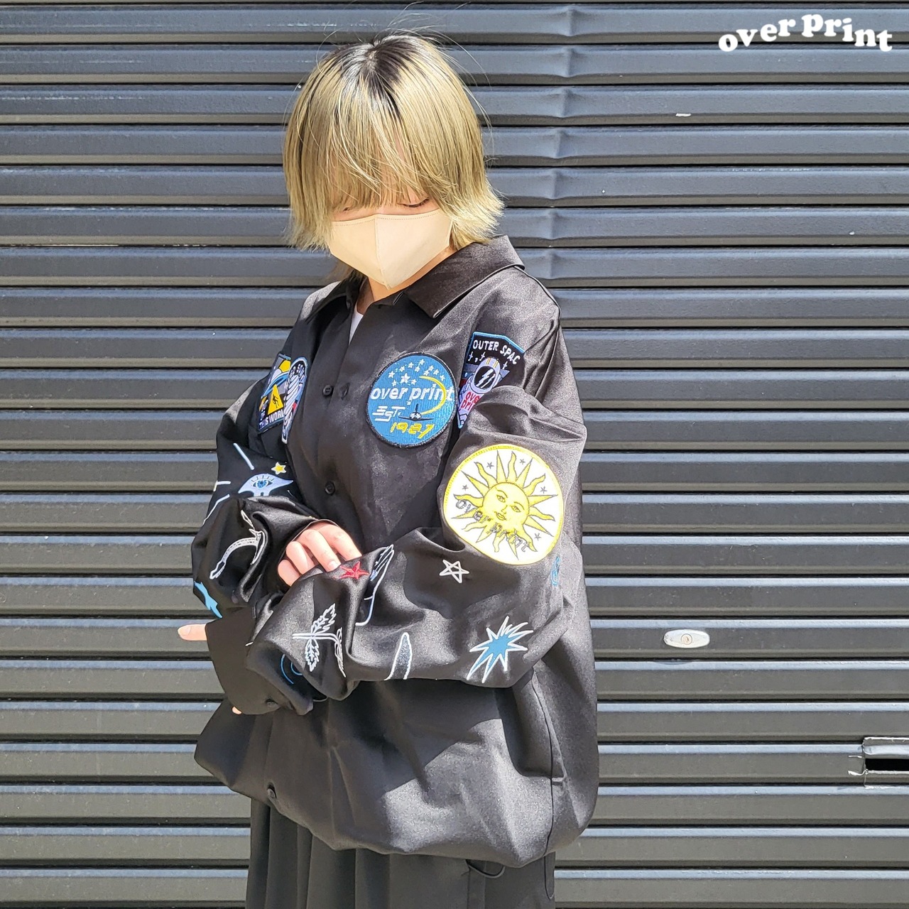 【over print】patch shirts