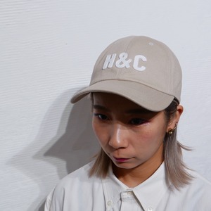 H&C FELT WAPPEN DAD CAP