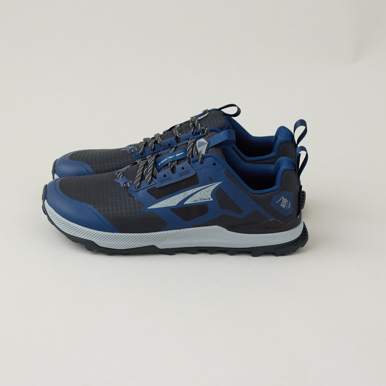 箱なし！25.5cm( M7.5 )のみ！ALTRA アルトラ LONE PEAK 8（ローン 