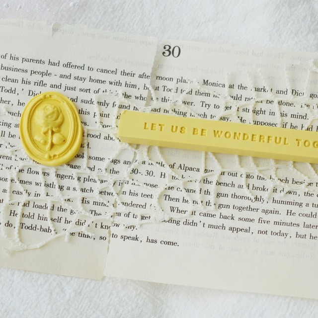 18 ビビッドイエロー・マットシーリングワックススティック