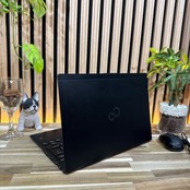 \ 公式ショップ限定価格❣️/ 《超軽量》富士通 LIFEBOOK U939/B 13.3インチ メモリ8GB SSD256GB FHD ノートパソコン 安心サポート＆3ヶ月保証付き