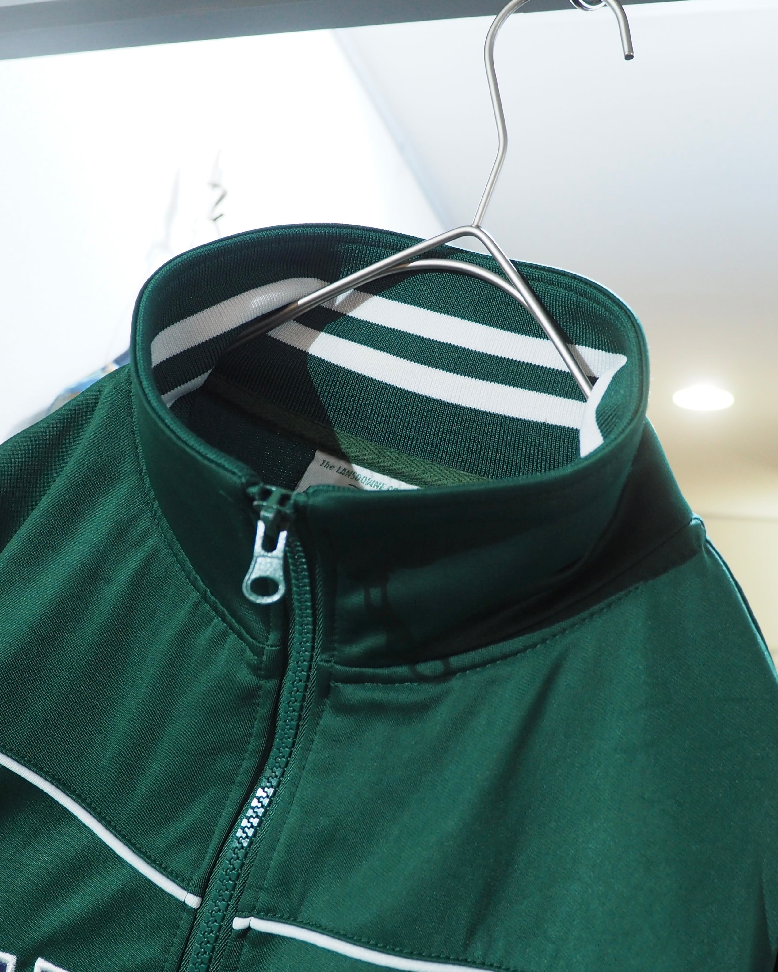 1990s " IRELAND " Embroidery Irish Green Color Track jacket