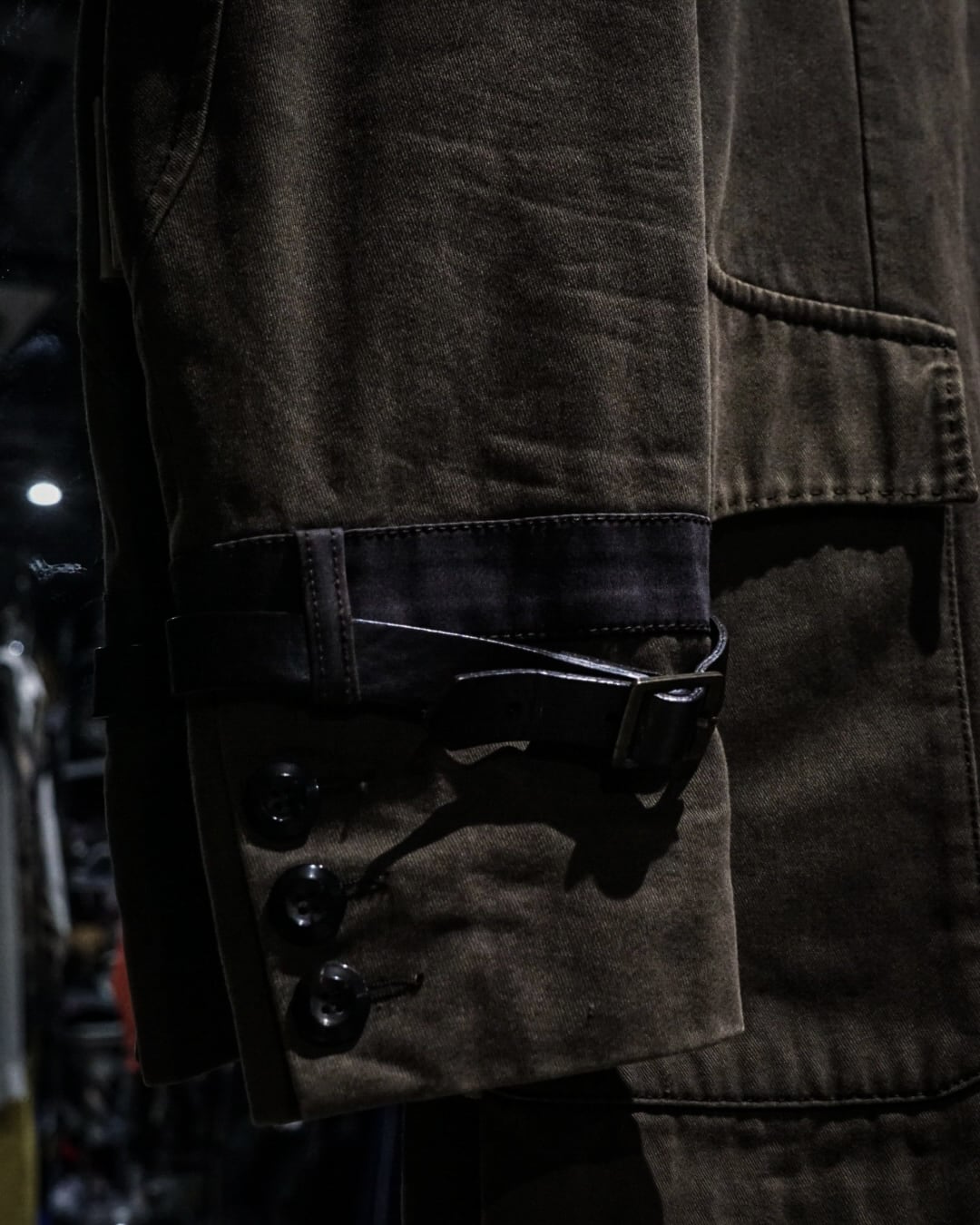 add (C) vintage】“ANDREW MACKENZIE” Military Detail Vintage Multi