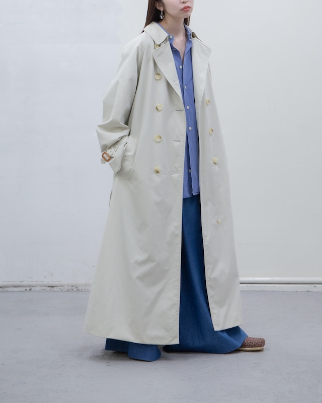 1970-80s Burberry - one piece sleeves trench coat