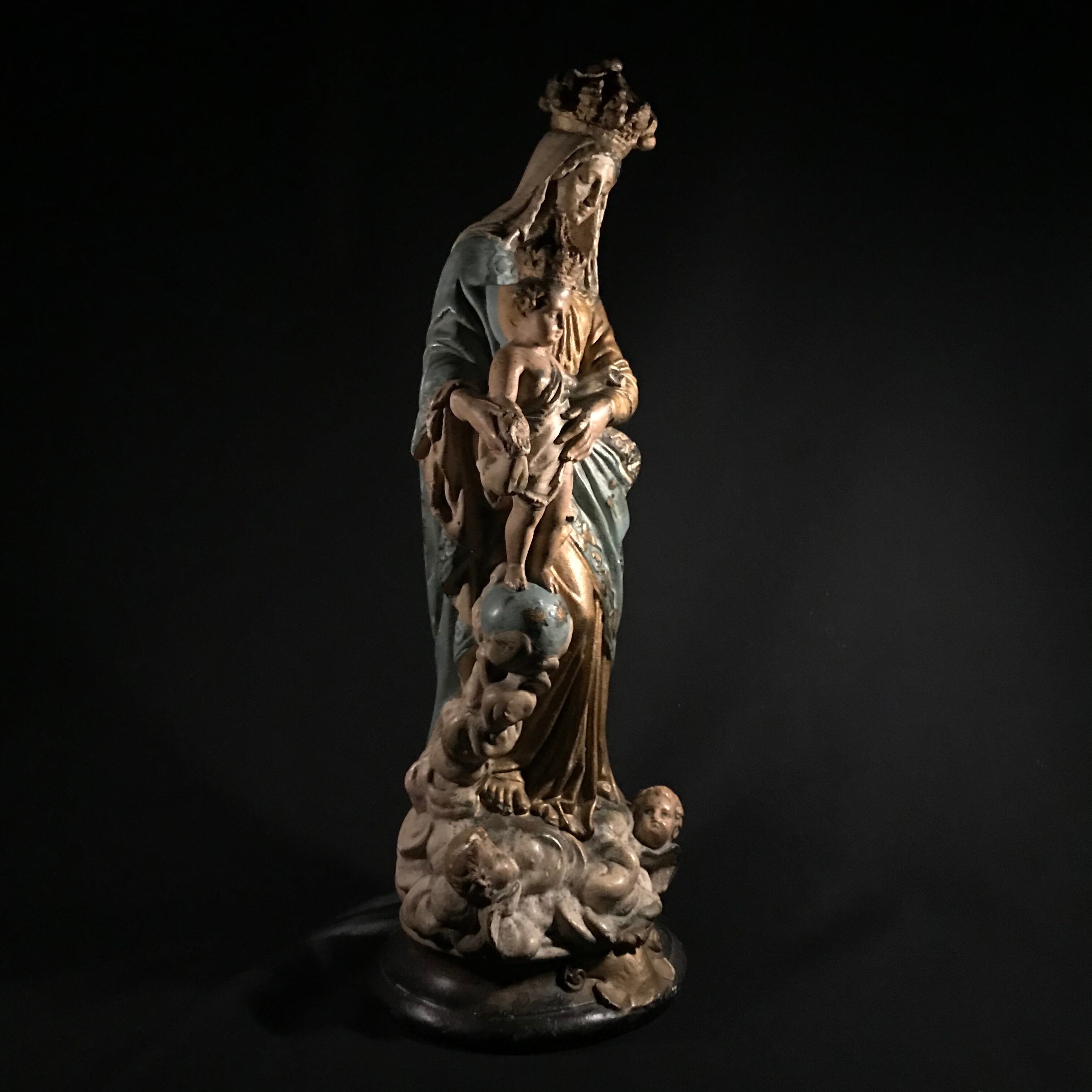 Notre Dame des Victoires/聖母子像 | quelque jour（フランス