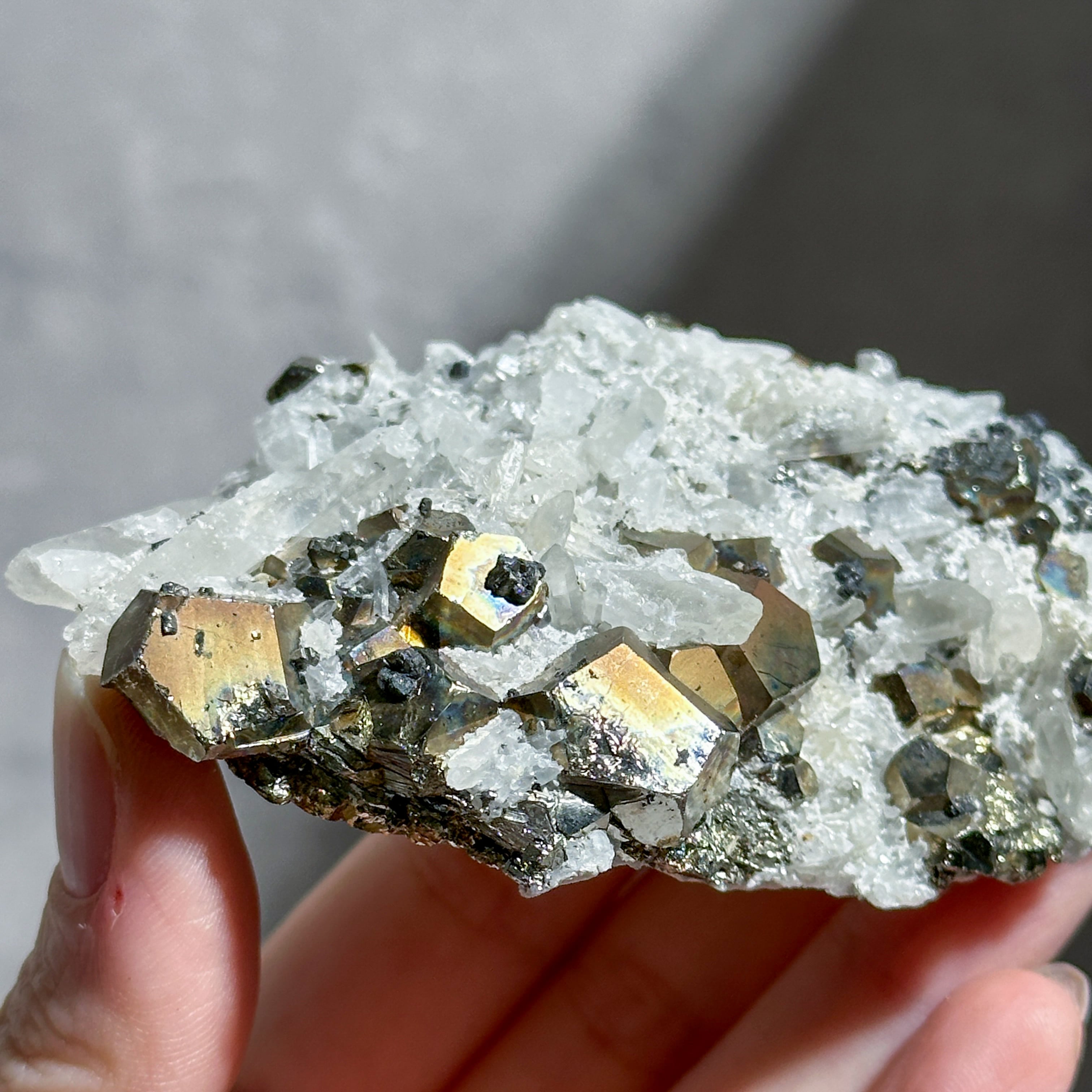 クリアクオーツwithパイライト 原石15◇Clear Quartz with