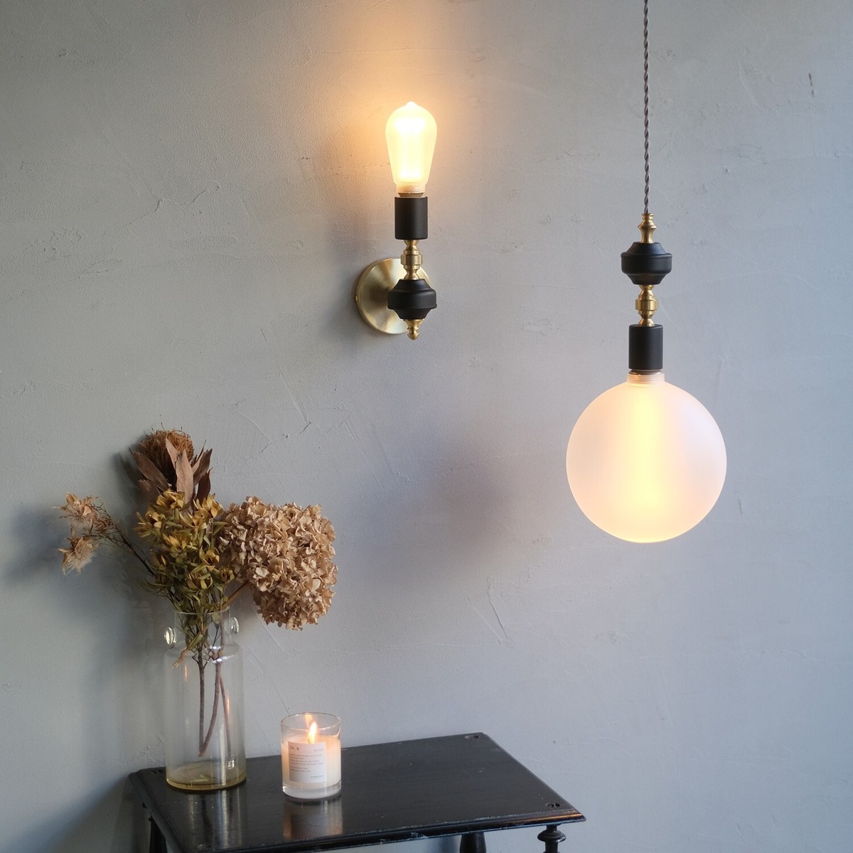 Karia Bracket Lamp | WEST VILLAGE TOKYO