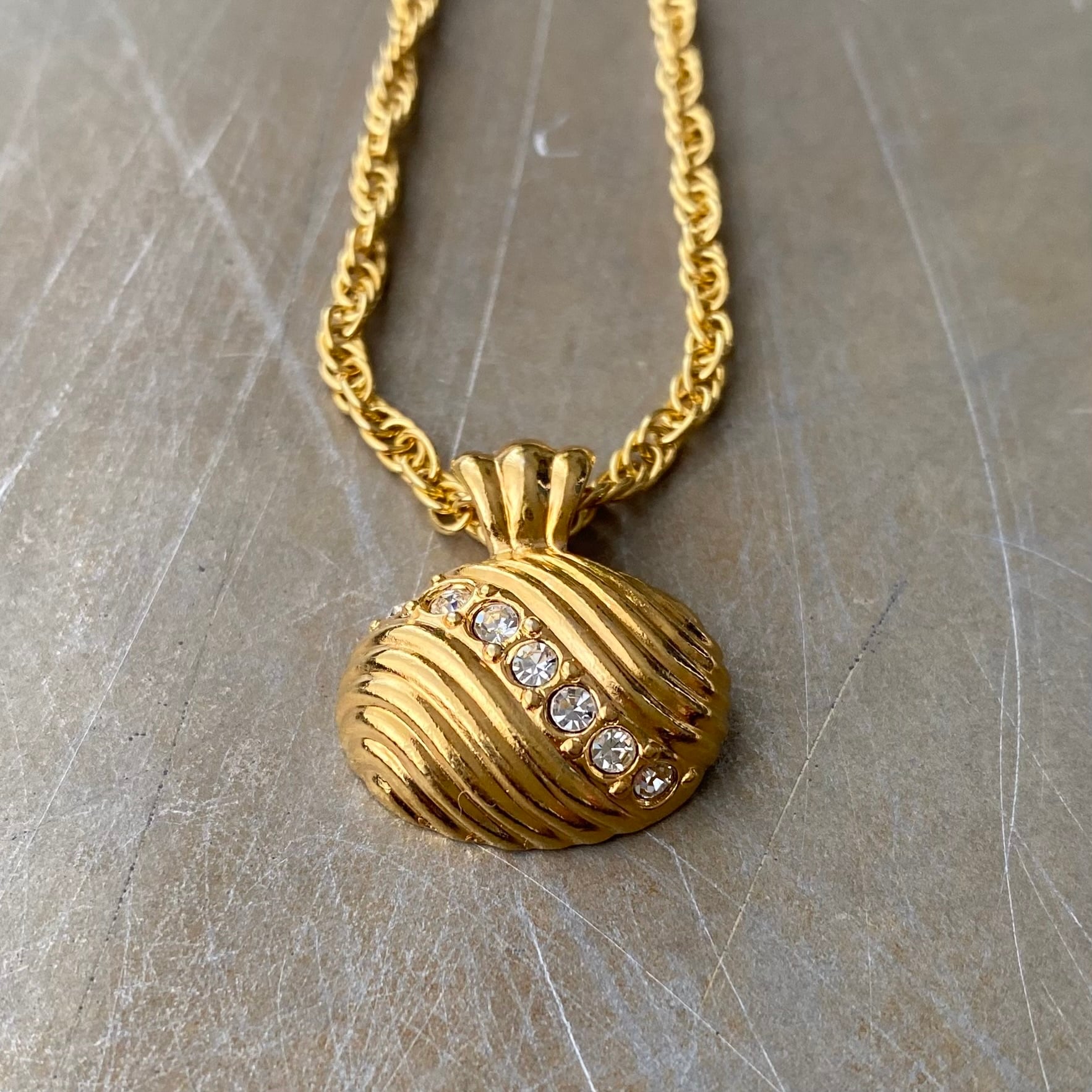 Vintage 90s USA crystal bijou shell necklace レトロ アメリカ
