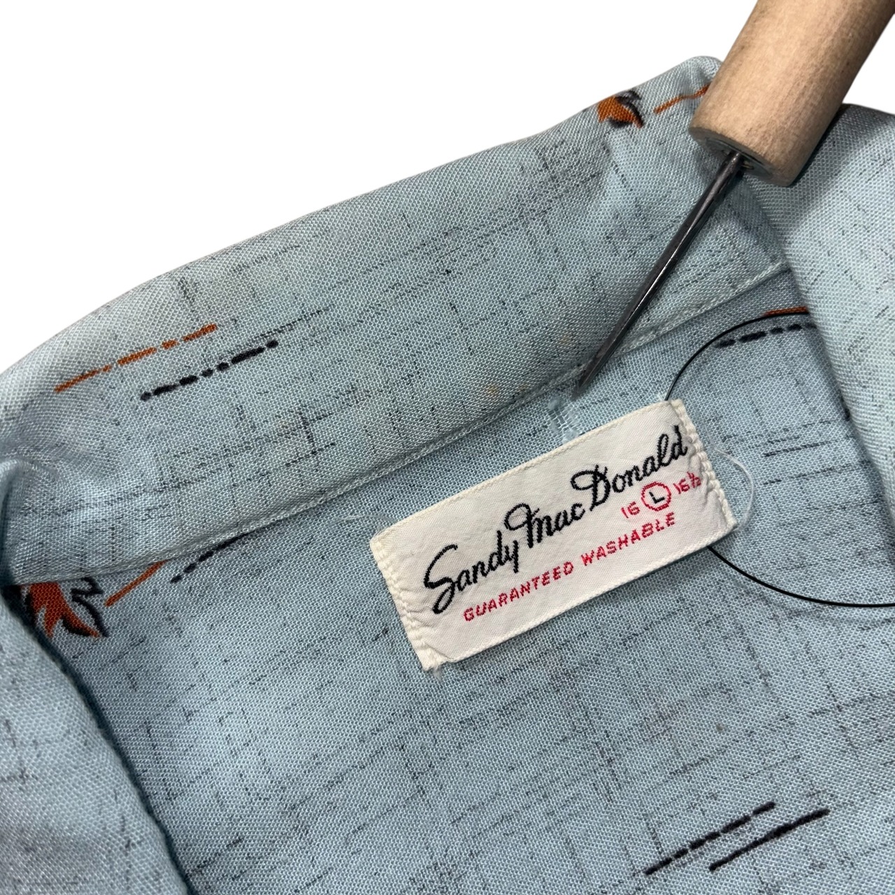 vintage 1950’s mint blue color rayon leaf pattern shirt