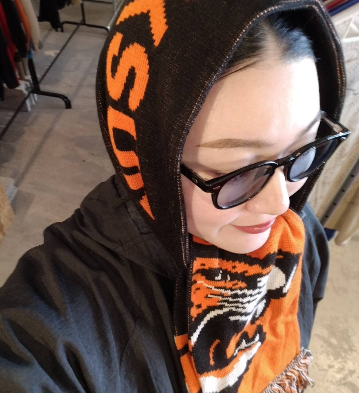 Used マフラー◆A.Y. JACKSON カレッジ オレンジ×ブラック◆USA古着 サッカーマフラー