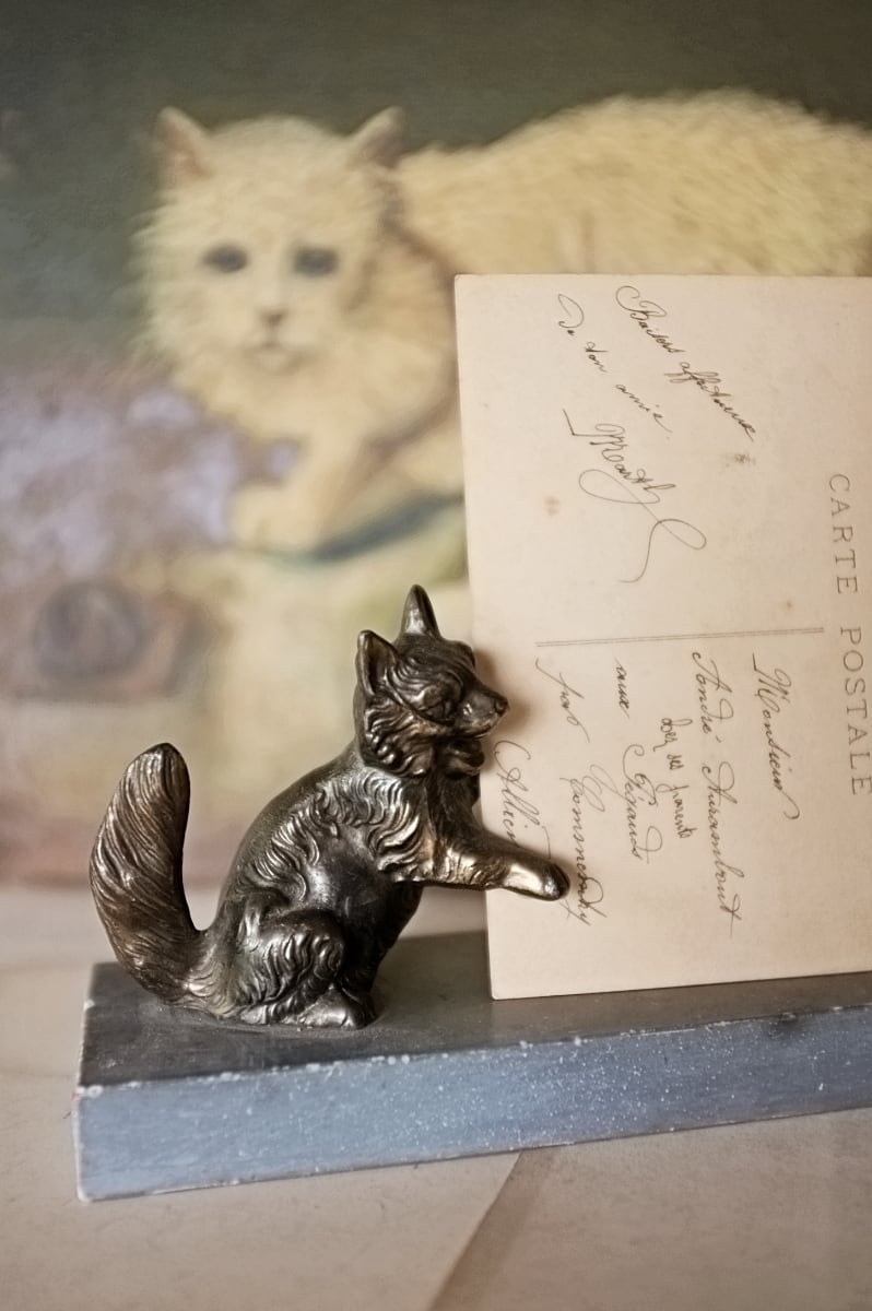 30s フランス アールデコ 笑う猫と大理石のフォトスタンドb