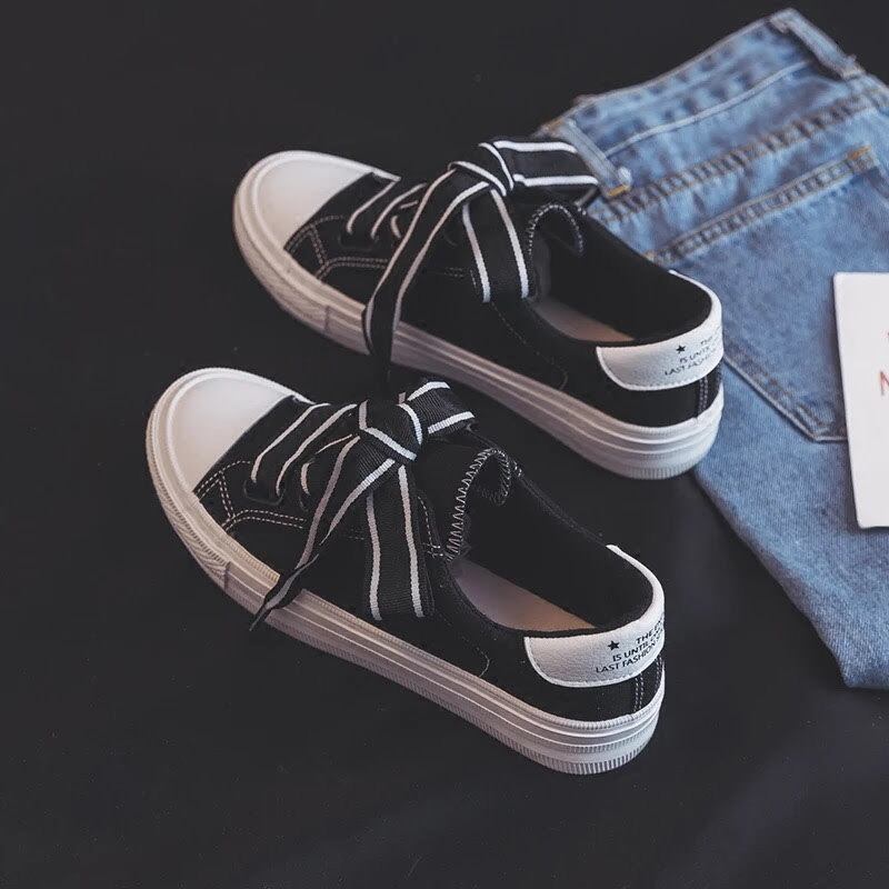 リア様　スニーカー44 キャンバススニーカー ラインシューレース 全3色 | LILIANA