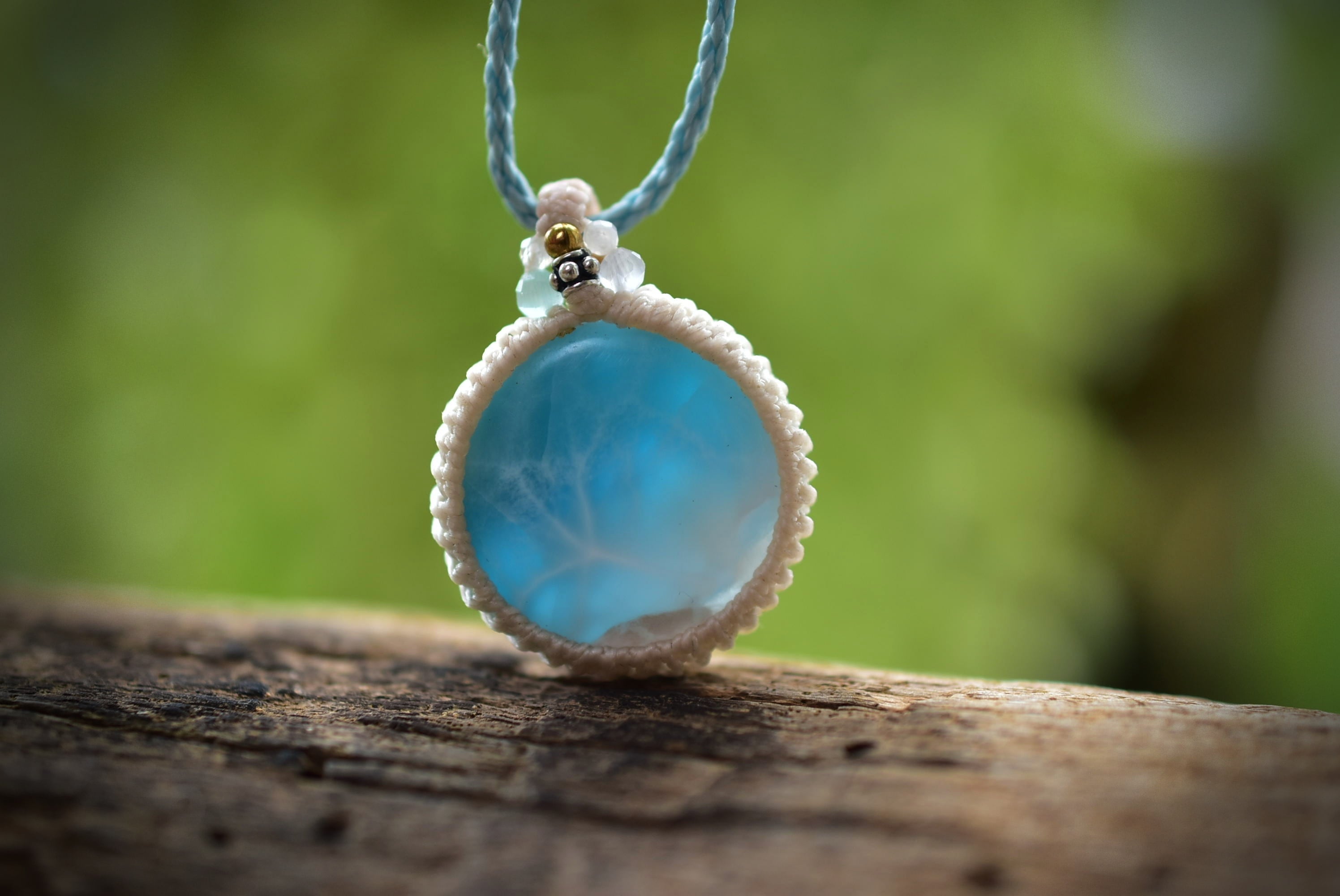 透け感と動脈☆ラリマー マクラメペンダント419 | Funky garuda