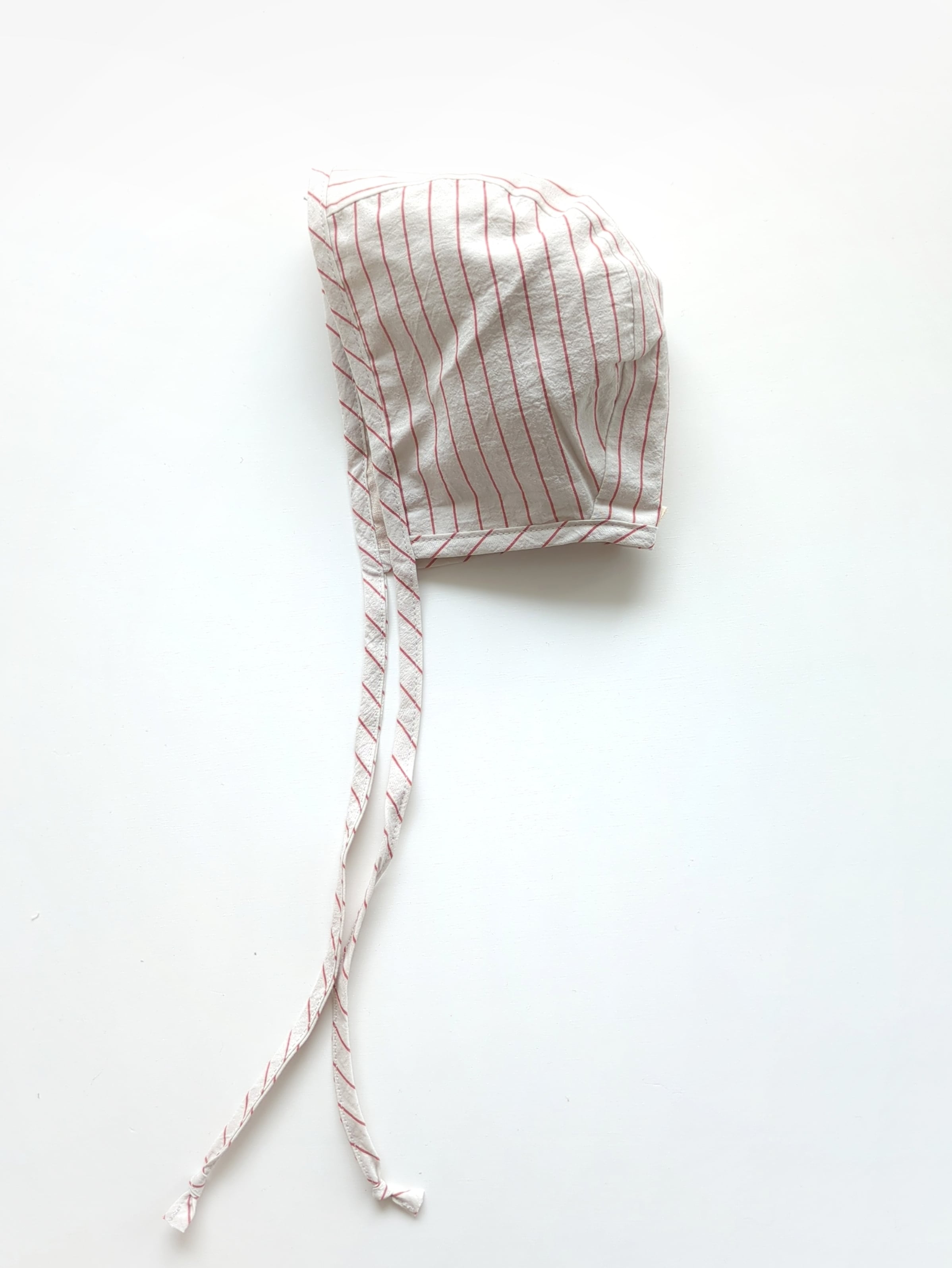 リバーシブルボンネット(レッドストライプ)