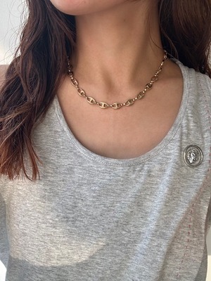 GIVENCHY / vintage gold mariner link chain necklace.