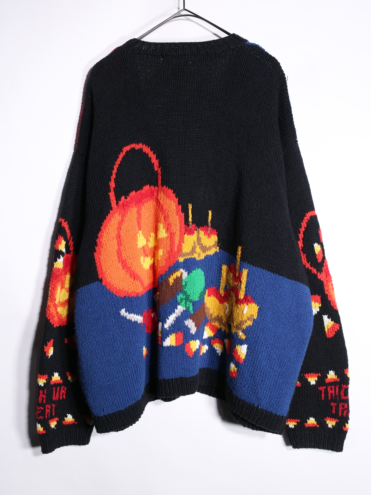 halloween motif graphic design XXX over silhouette cardigan - 13