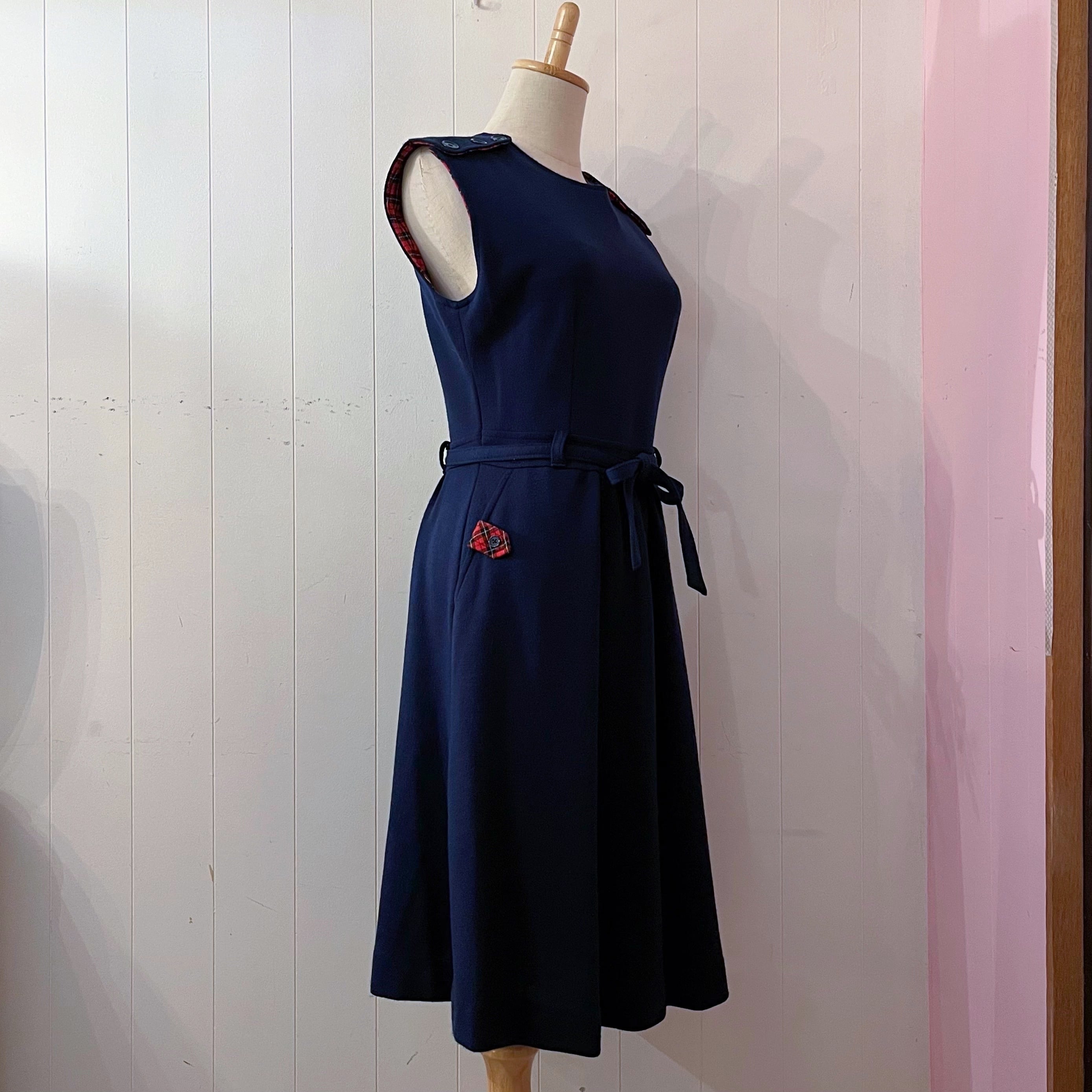 red check liner navy jumper skirt