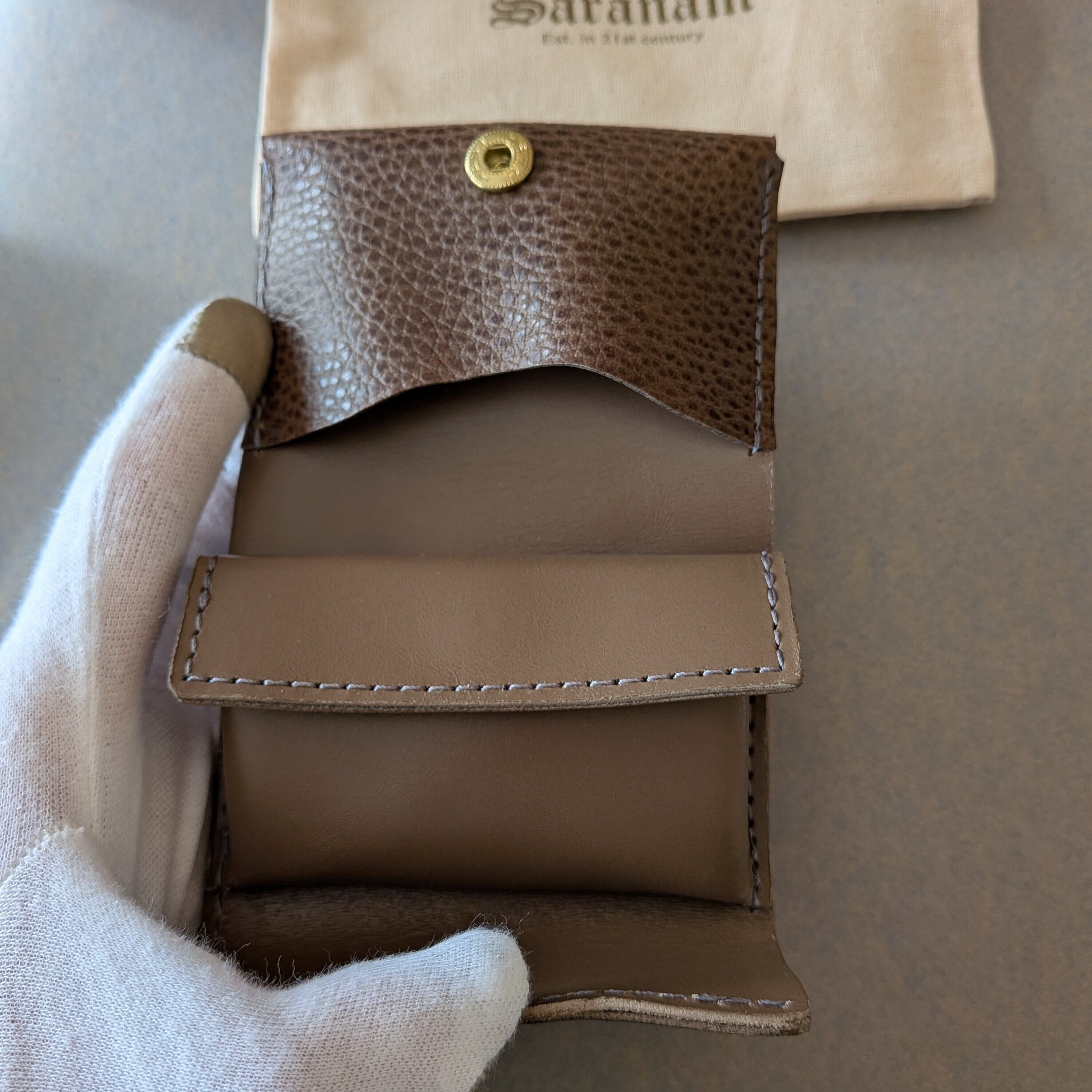 saranam ］サラナン / トリニティーミニ財布 / Dollaro Leather