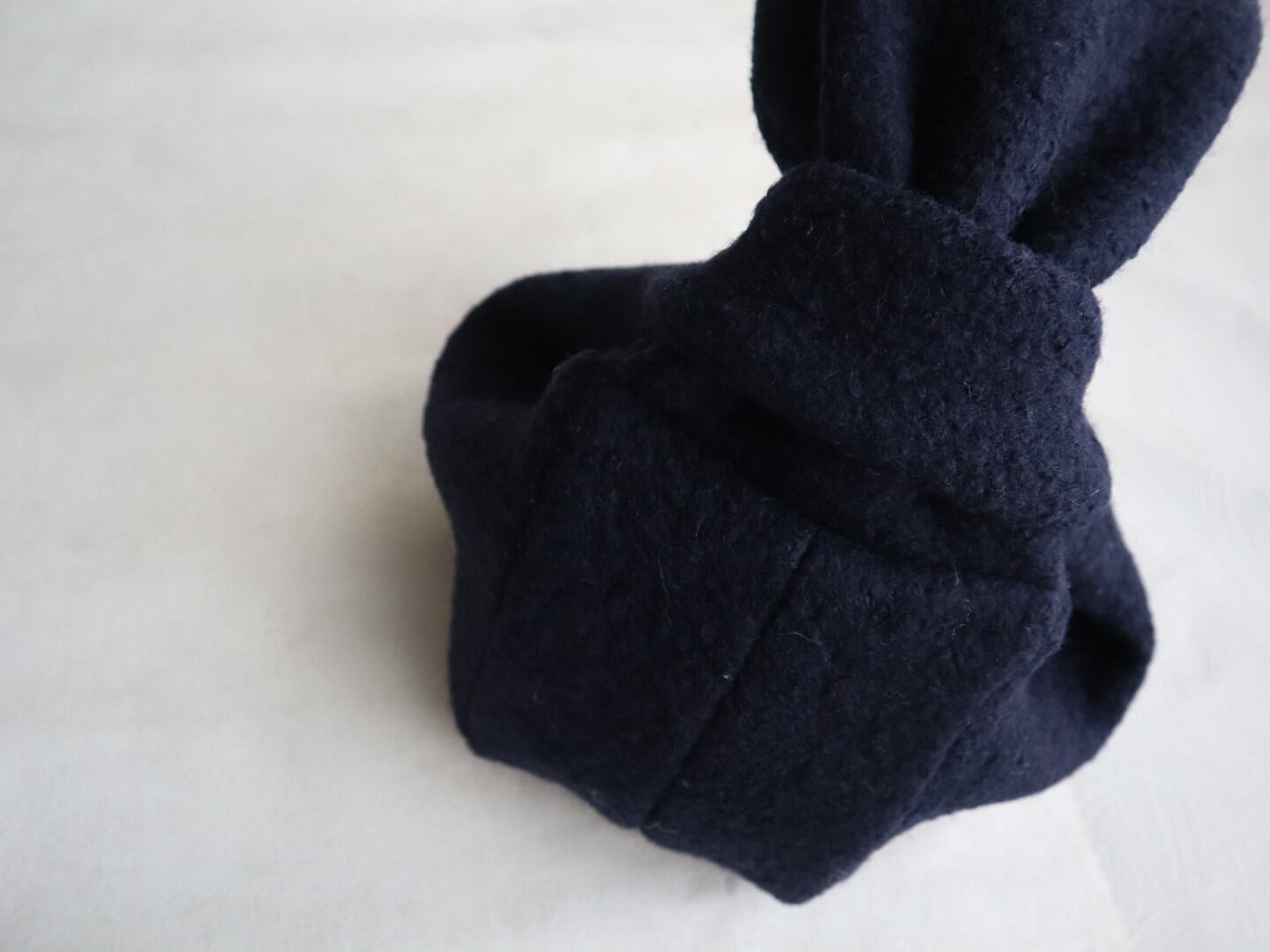 yay minimal boa wool bag (grayish blue)