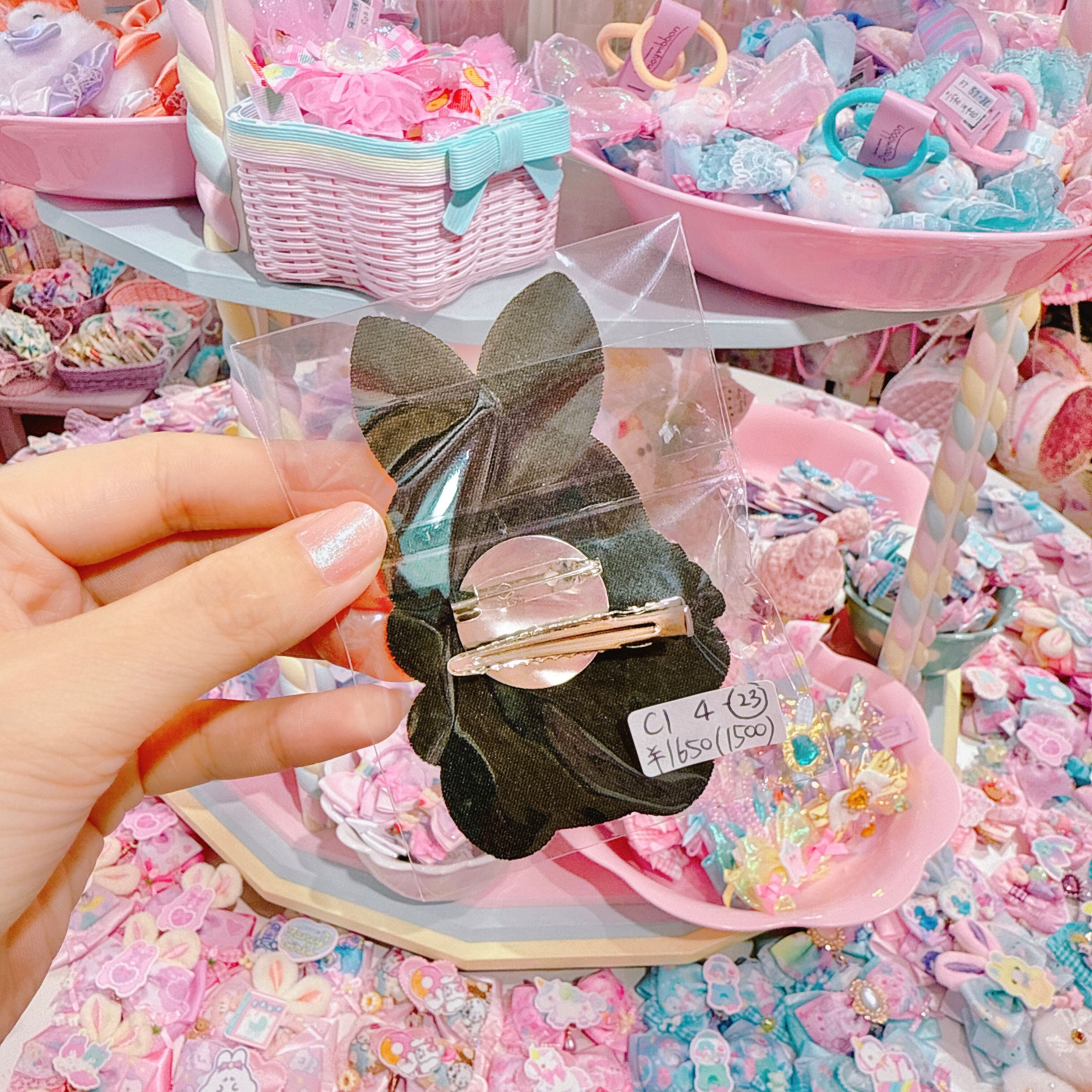 【C1】4-23クリップブローチ