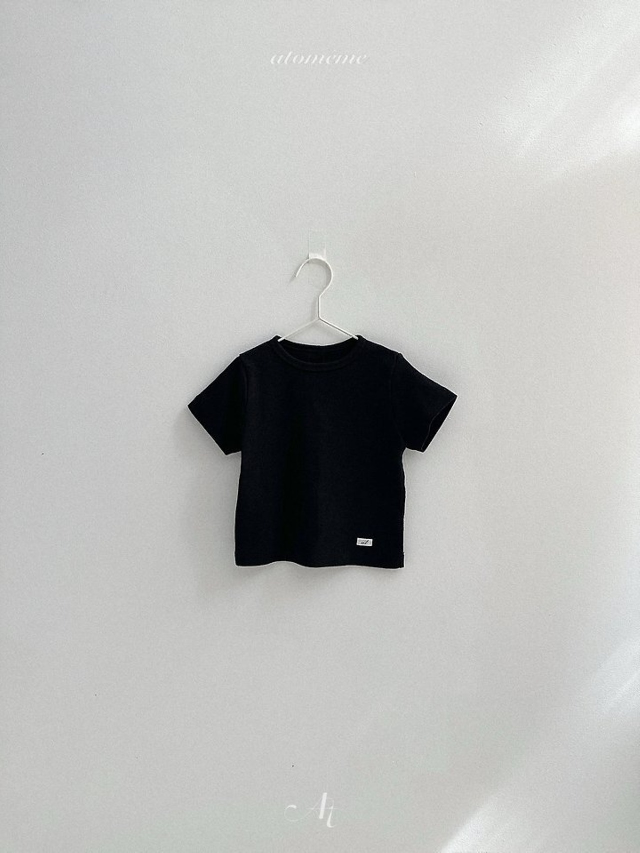 【取寄/韓国直送】atomeme 26/SM ブラックベリースリットTシャツ |夏服|韓国子供服