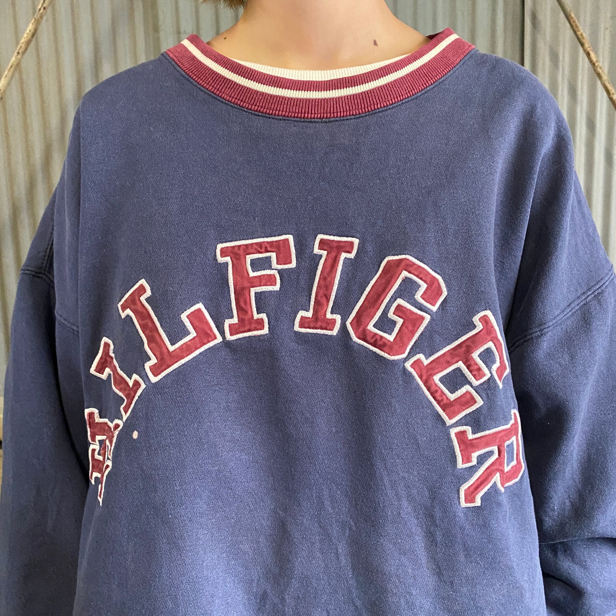 90年代 TOMMY HILFIGER トミーヒルフィガー ロゴ 刺繍 スウェット ...