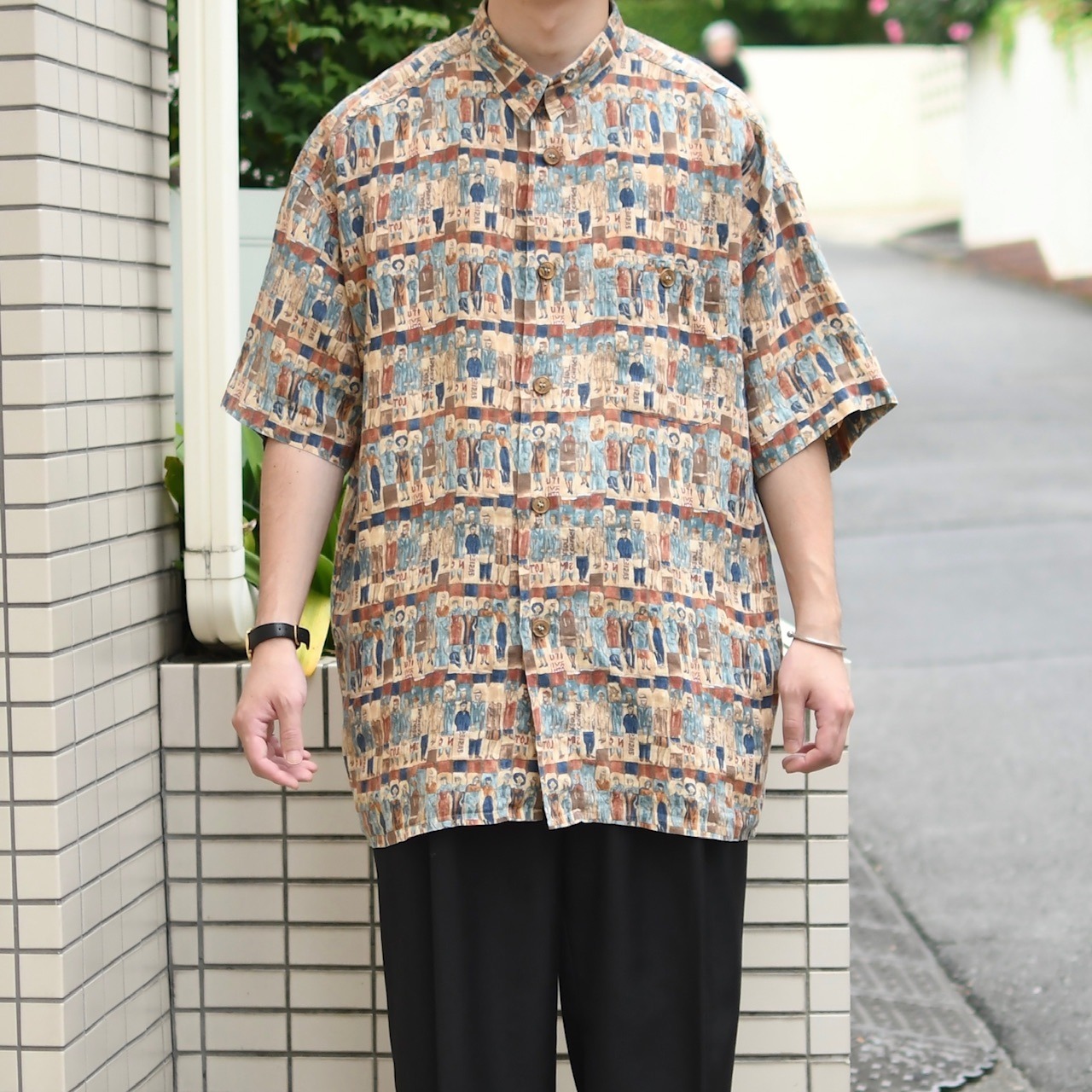 various human pattern linen shirt