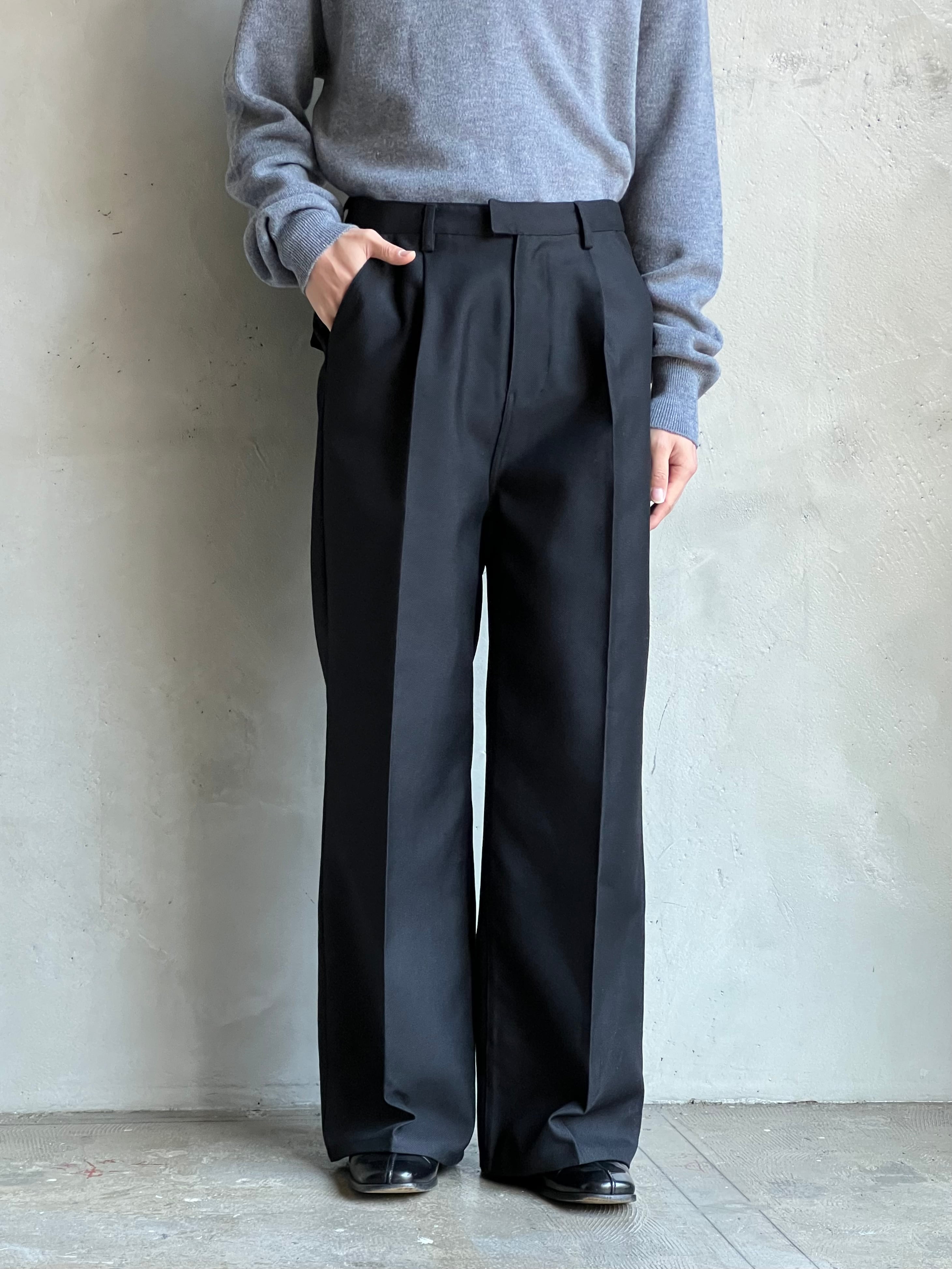 GEN IZAWA / One tuck wide slacks 