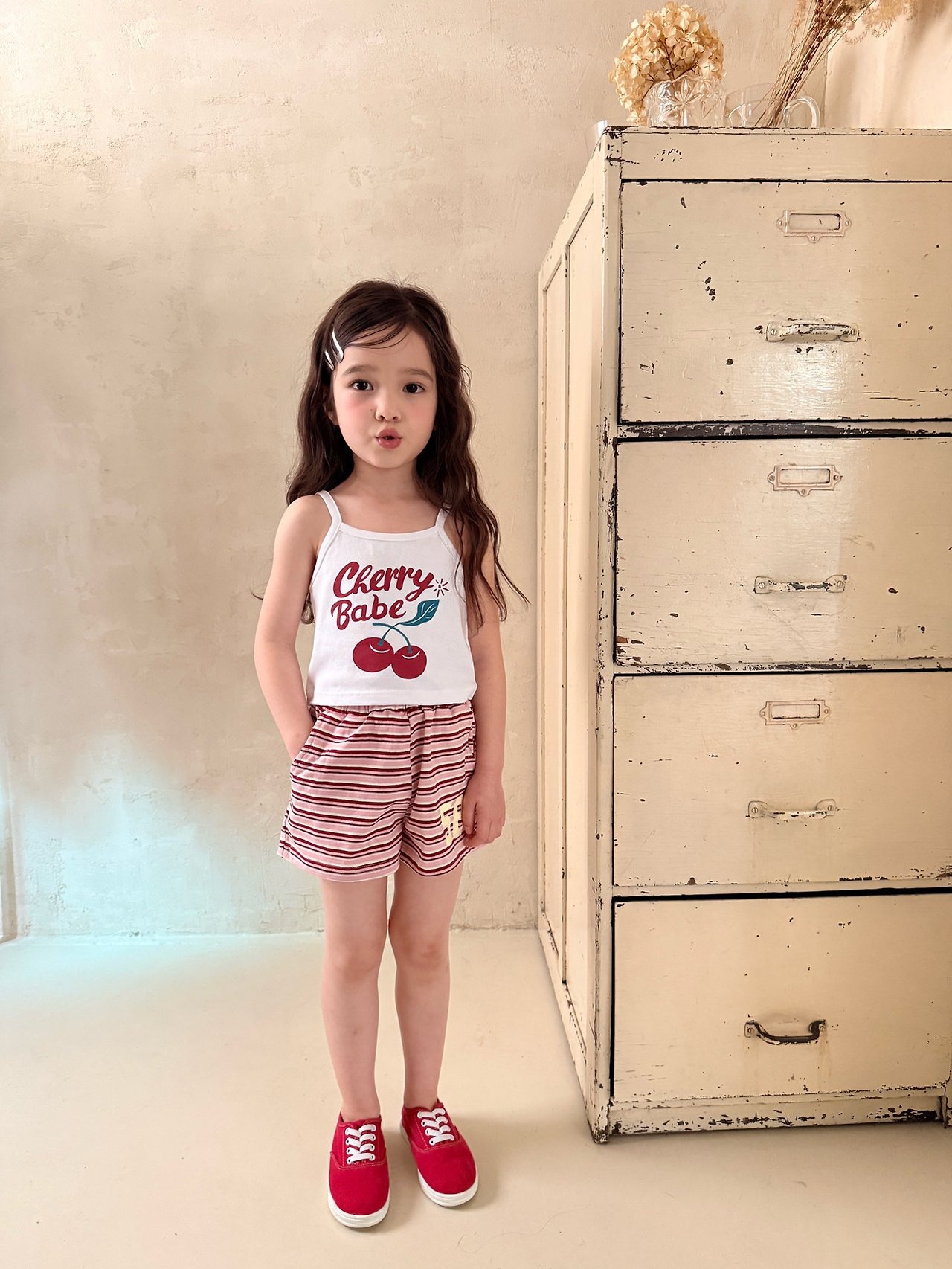 [COMMA] Cherry Sleeveless (160/170) / [콤마] 체리나시 (160/170)