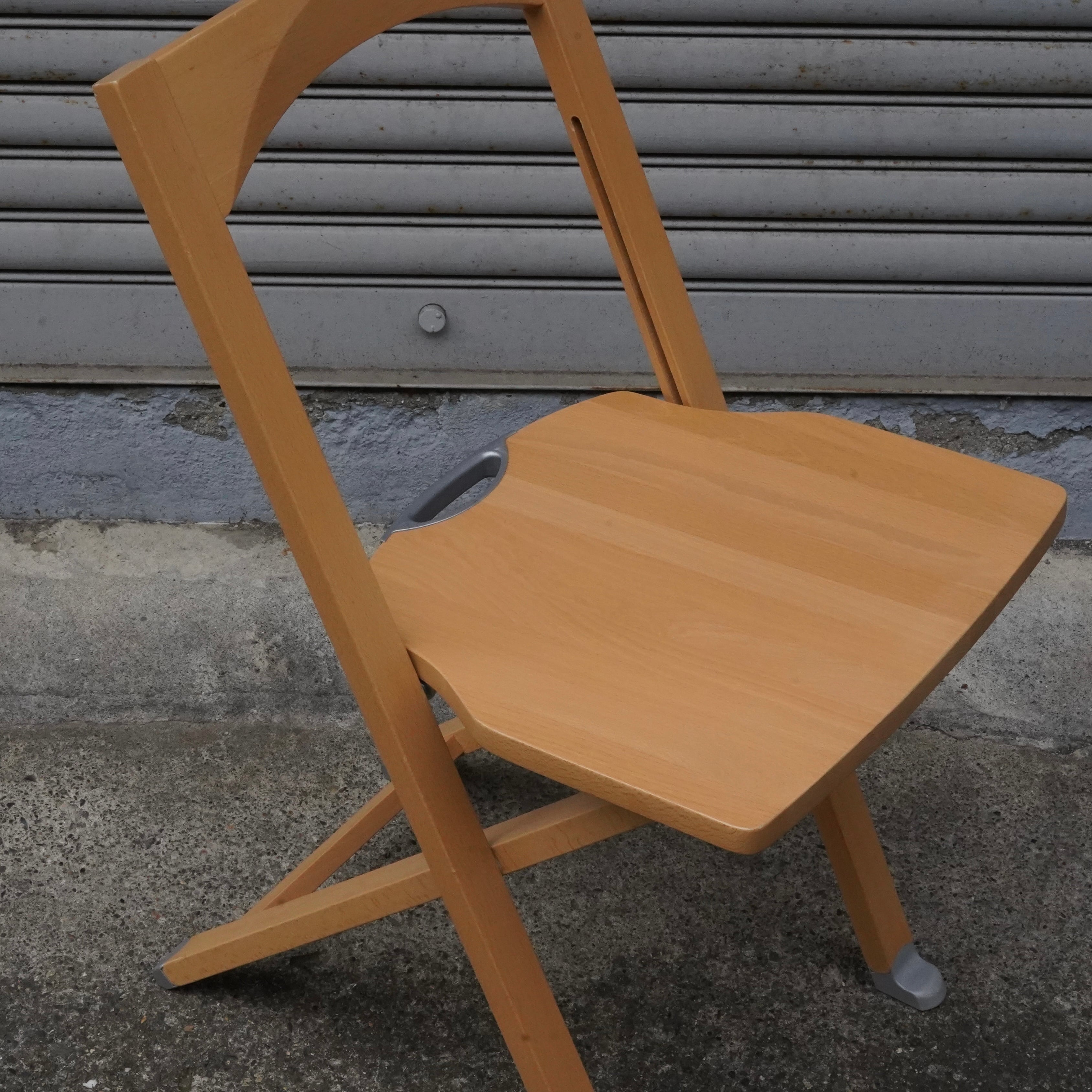 Calligaris OLIVIA 伸長式チェア | トリノス-torinoth- | 新宿区神楽坂