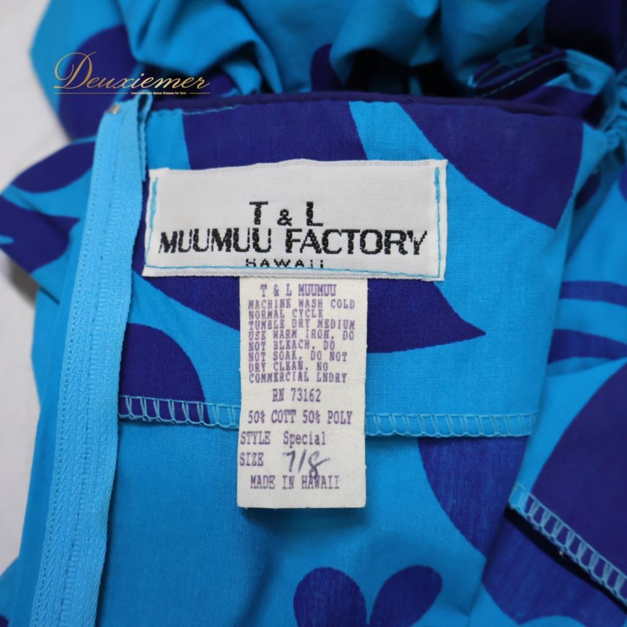 【ハワイ製 フラダンス衣装】ライトブルー T&L MUUMUU FACTORY ワンピース ドレス 水色 青 花柄 フリル ブルー アロハ 可愛い