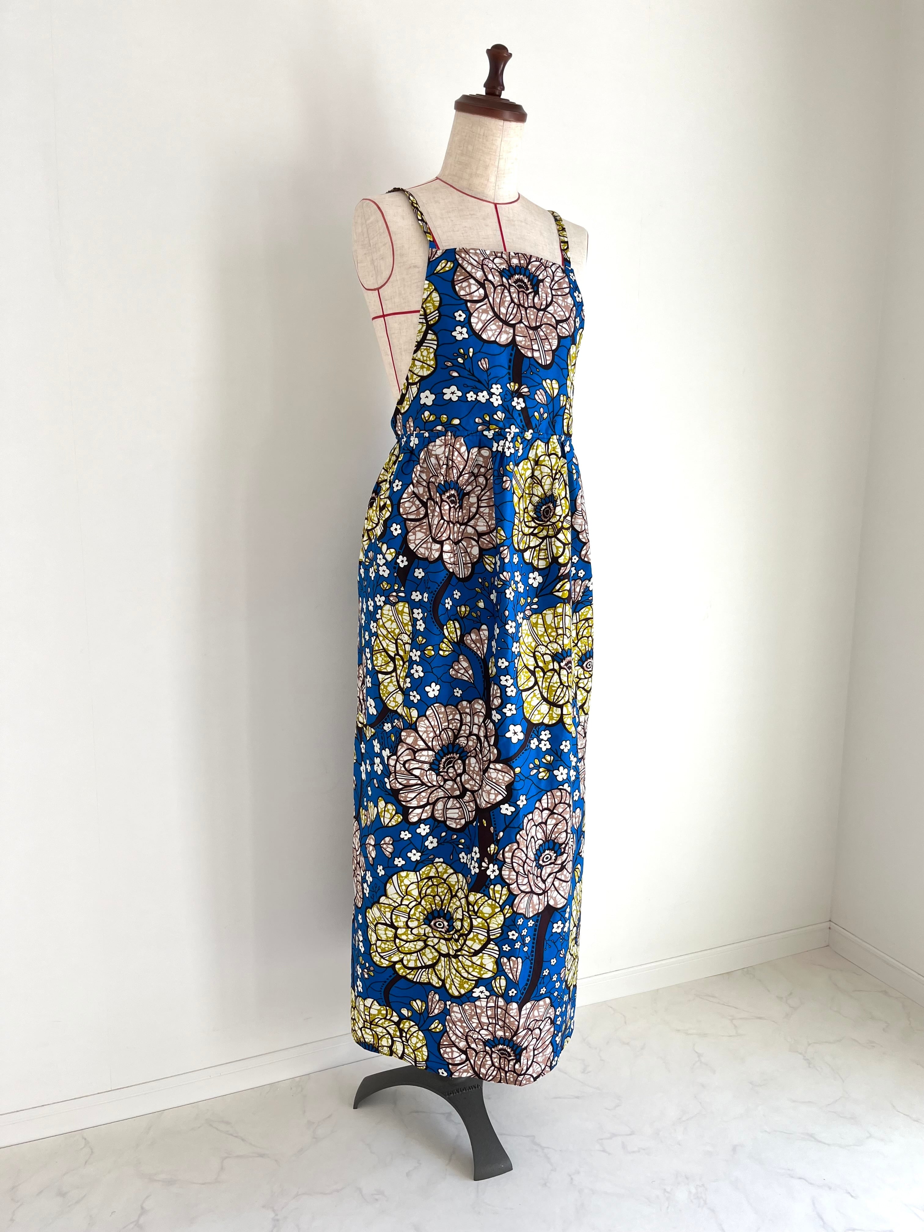 アフリカ布のナチュラルエプロン ラナンキュラス/ブルー | lalaproducts