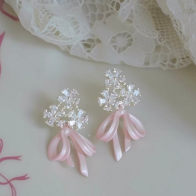 ビジューリボンピアス　CH3306