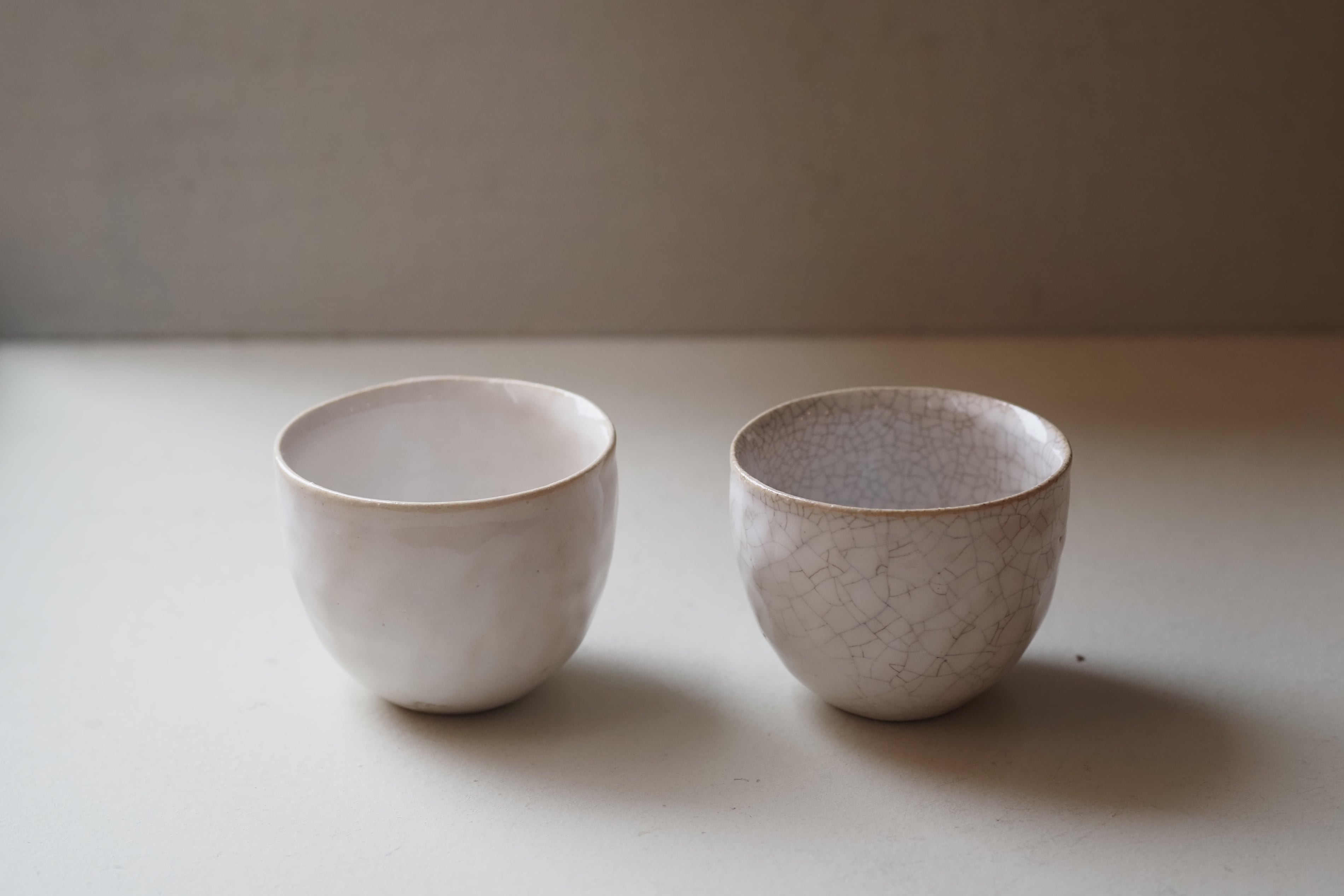 村上躍 1.藁白釉茶杯 | 陶屋なづな