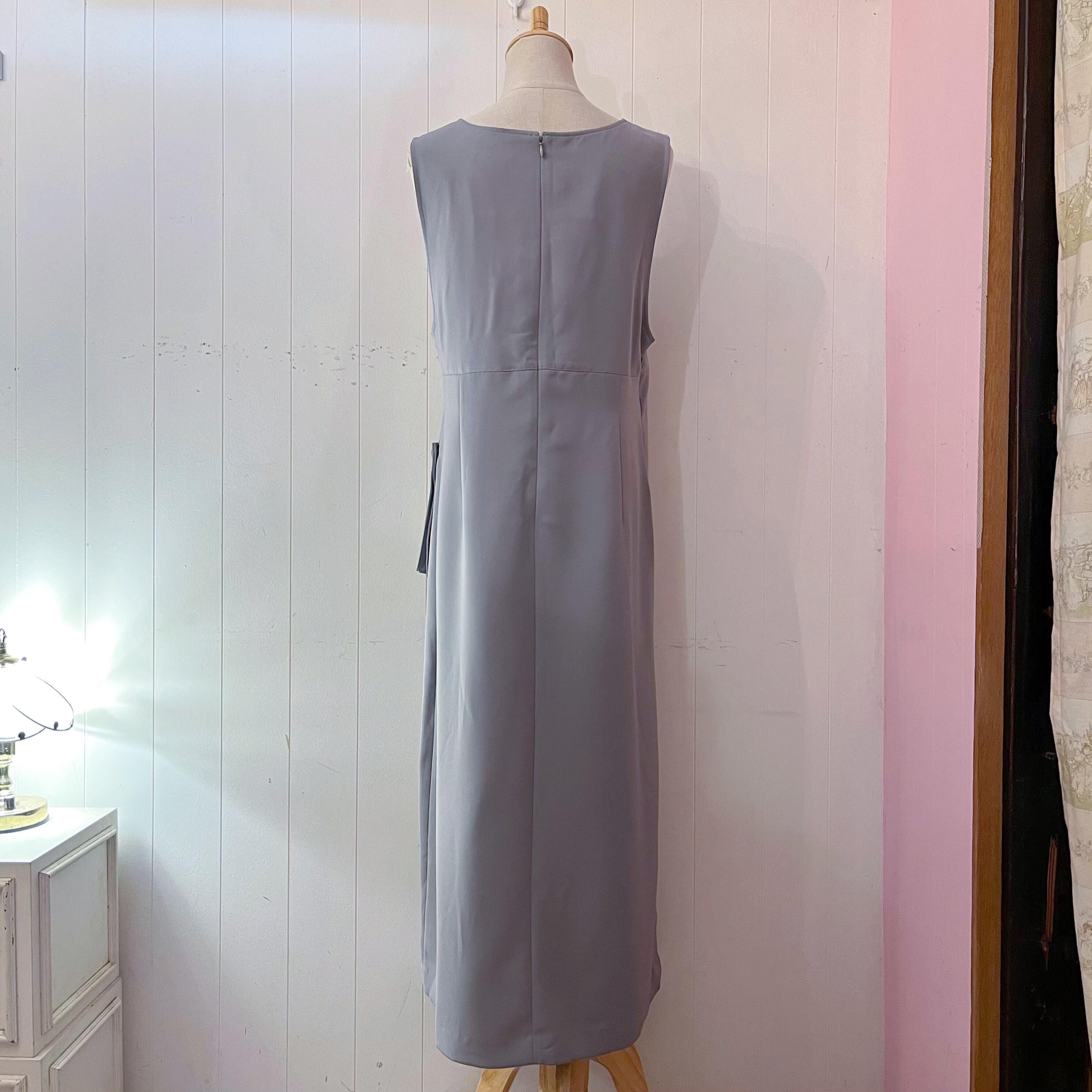 removable pocket gray jumper skirt