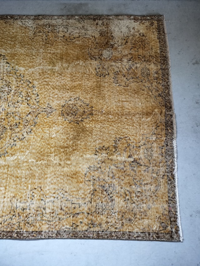 Turkish rug 242✕127cm No.403