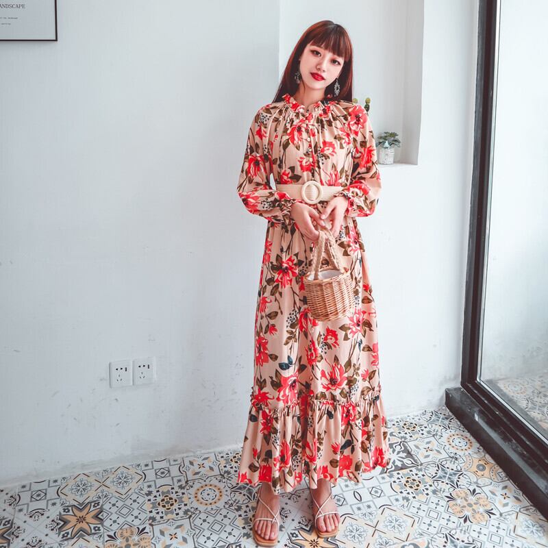 油絵風レトロロングスカート、ファッションプリントハイネック長袖ボタン、薄くて大きなスイングドレスを着る秋の旅行 延命家ファッション27756571516