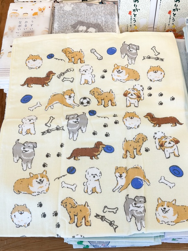 わんだらけミニバスタオル　イエロー