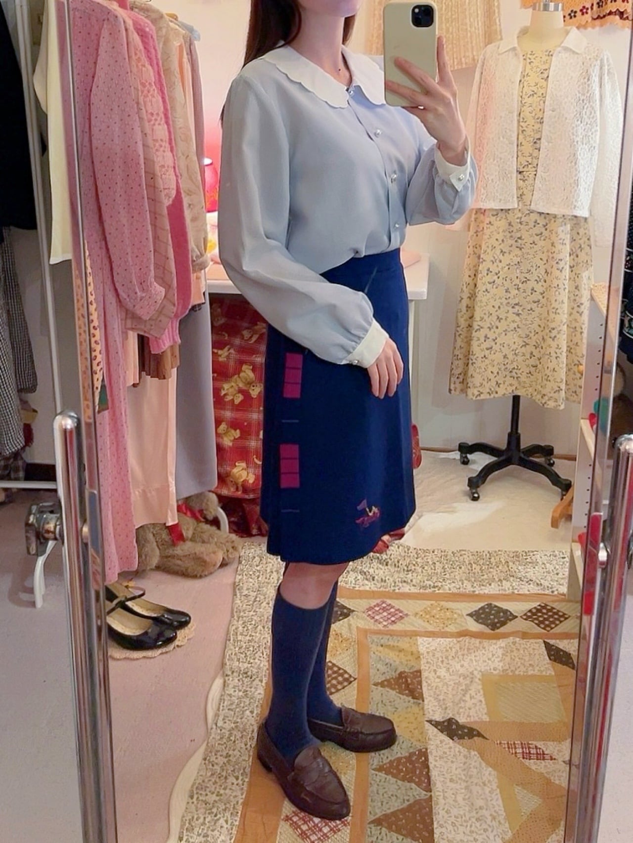 scallop collar pearl button blouse