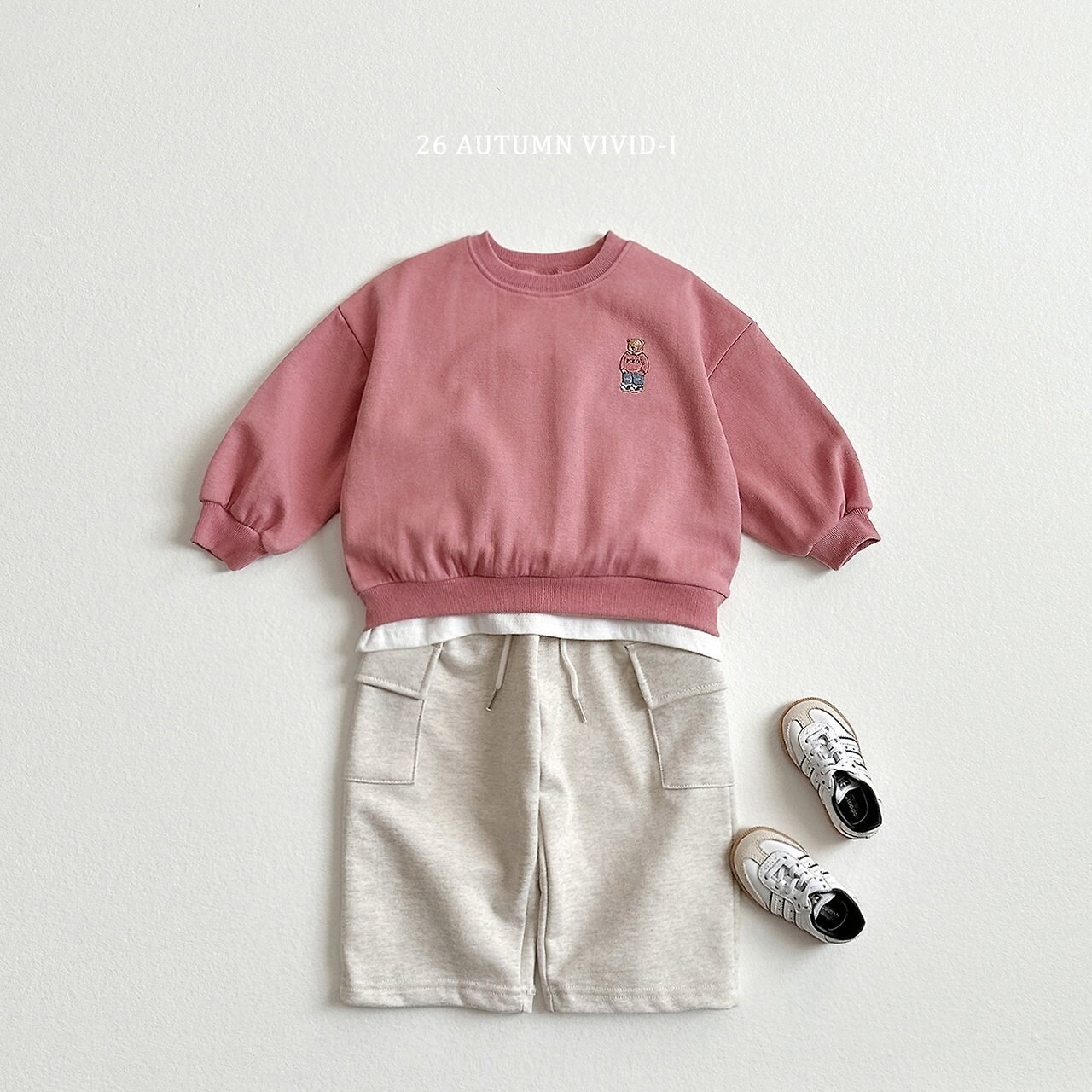 韓国子供服 / VIVID-I / 26Autumn /刺繍ベアー セットアップ / キッズ服 / ジュニア服 / 秋服 *XS~JM*