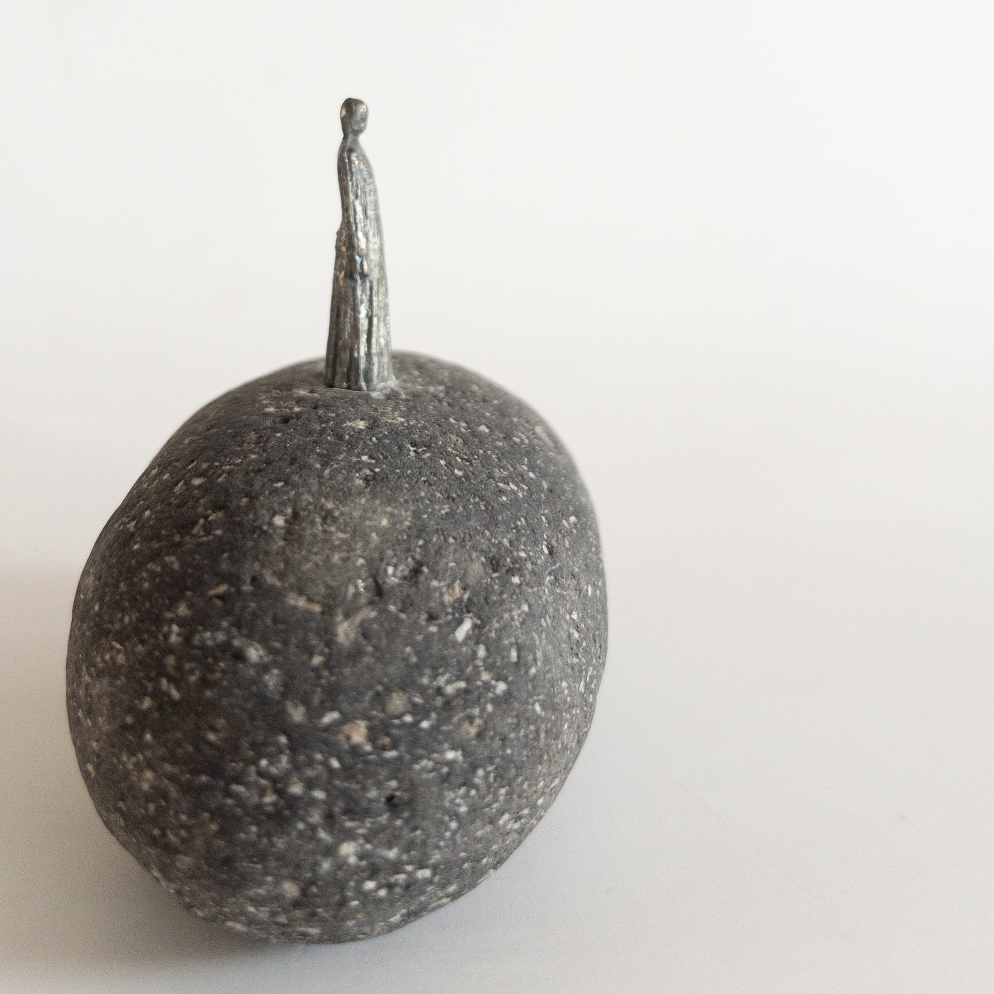 s-07) stonescape ピューターフィギュア石台 | olectronica gallery 不図