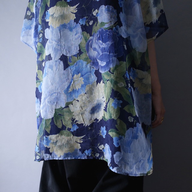 wrinkle fabric beautiful flower art pattern XXX over silhouette h/s see-through shirt