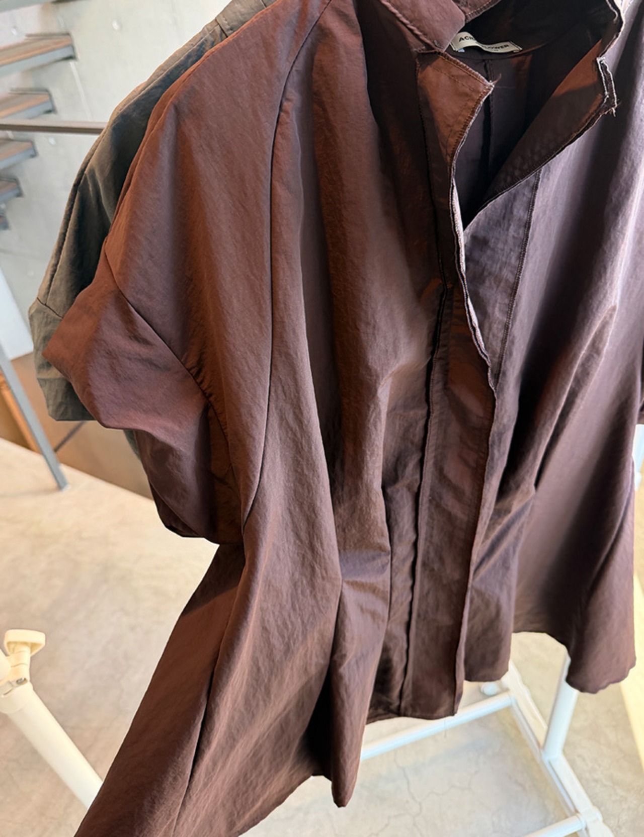 【新作5％OFF・3日間】ShakaShaka Unique Shirts_4colors