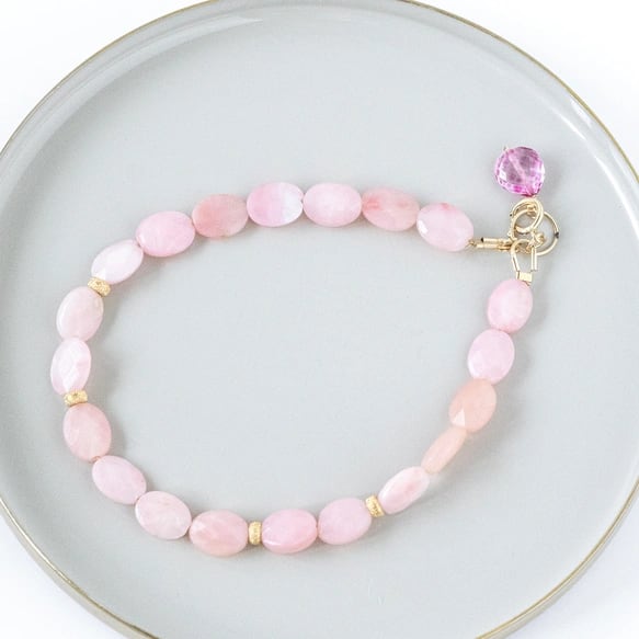 桜ミルク色の煌めき|インドネシア産ピンクオパールのブレスレット14kgf