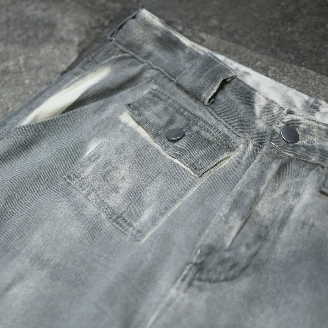 gimmick fade cotton twill pants