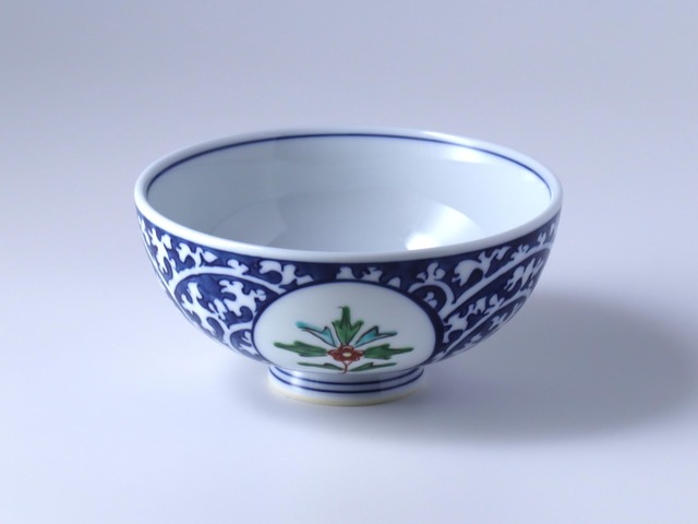 飯碗（小）　唐草丸紋