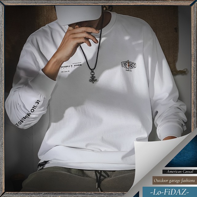 more about leess ☆ ヴィンテージ ロンTシャツ セール】ヴィンテージ風ロゴオーバーサイズロンT/かすれロゴ