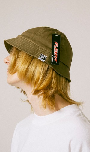 P Logo Bell Hat / BLACK