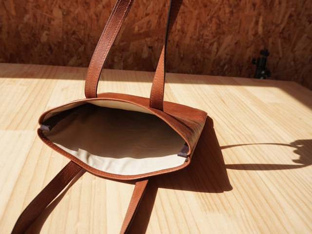 Piatta mini　フラットトートバッグ　山羊革