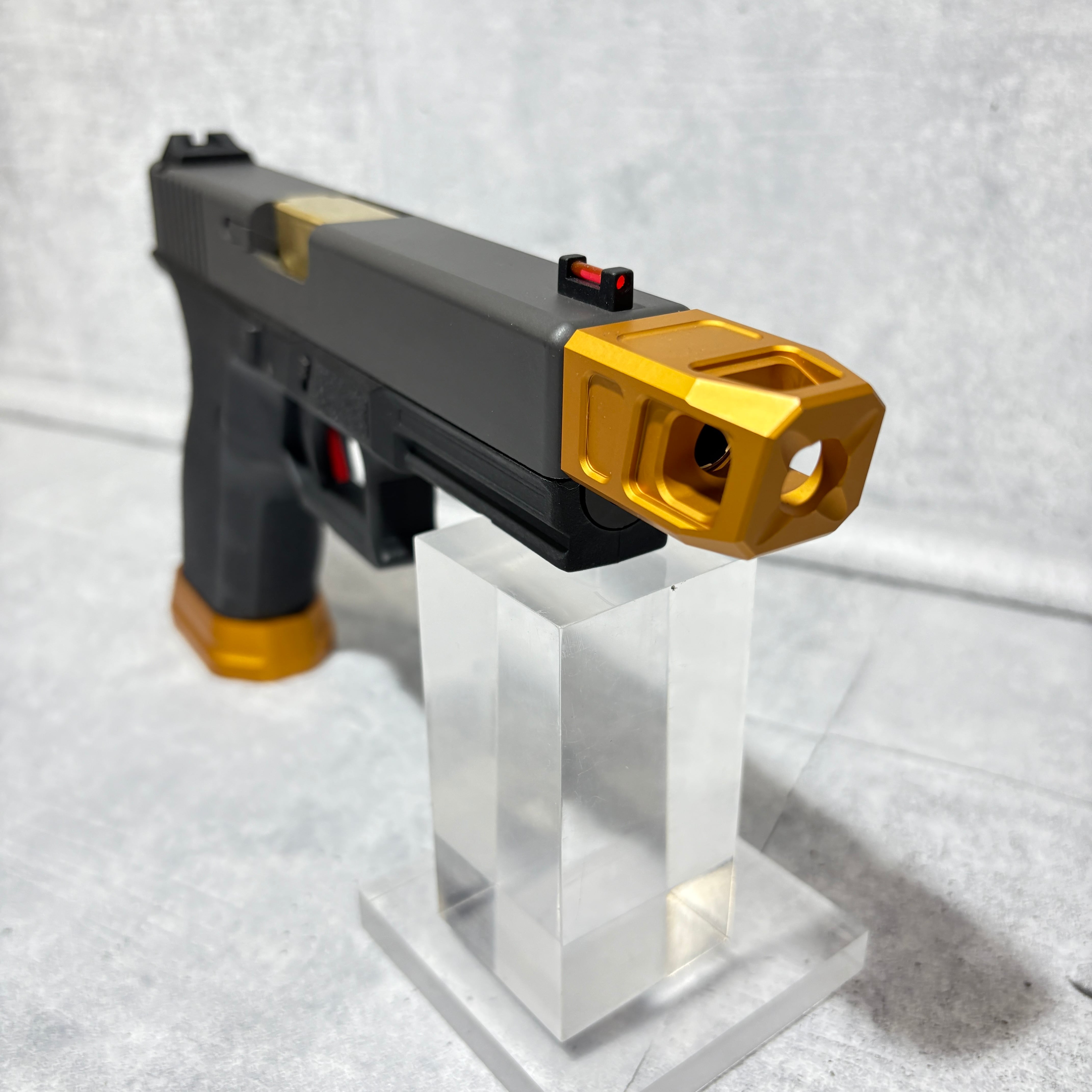 custom】CARBON8(カーボネイト)製 STRIKER-9 CO2 ブローバック 外装